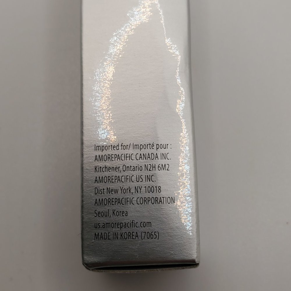3/$20 Amore Pacific The Essential Creme Fluid Rich Lightweight Moisturizer .16oz - Picture 7 of 8
